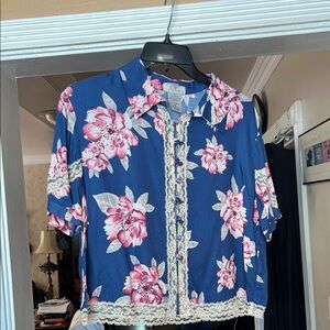 CAD  Blue and Pink Short Sleeve Notched Collar Blouse